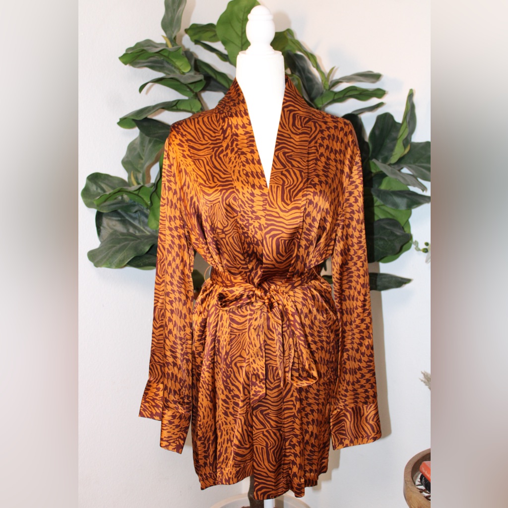 Tell Your Friends 100% Silk Patterned Kimono
